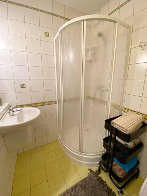 Cozy And Warm Apartment In The Heart Of Karlsbad Exterior foto
